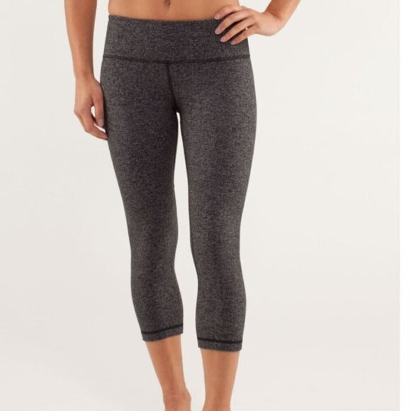 Lululemon Wunder Under Crop Herringbone Black / Black Sz 4 - Picture 2 of 6